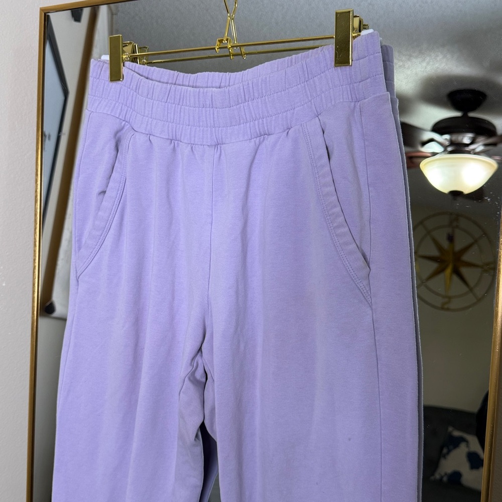 ALO Yoga Lavender Track Pants - Picture 2 of 5
